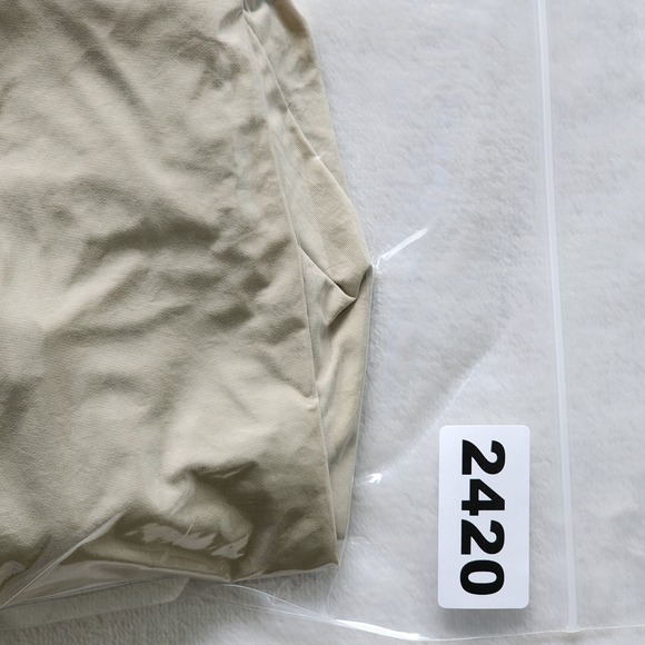 Zara Rain Jacket Kids Size 8 Full Zip Raincoat Hood Outdoor Spring Play School - Picture 14 of 14